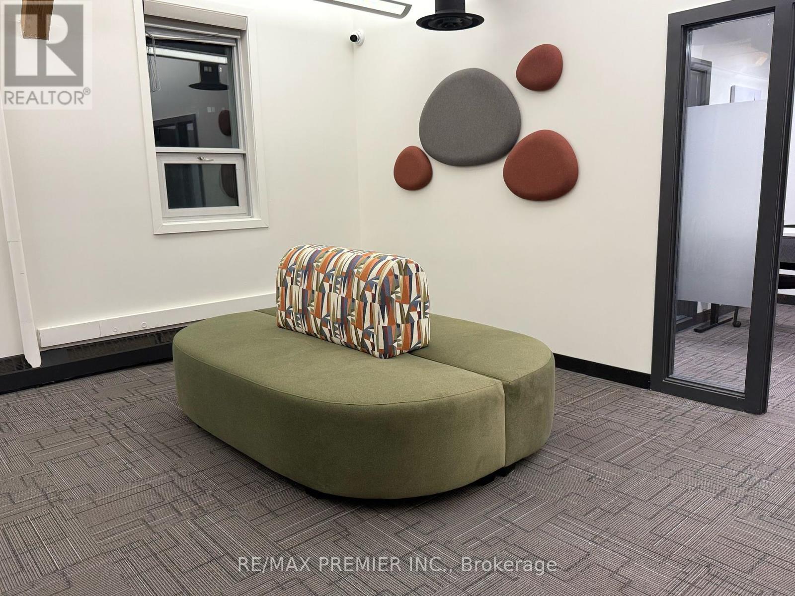 Unknown Address, ,     - Photo 17 - X12375010