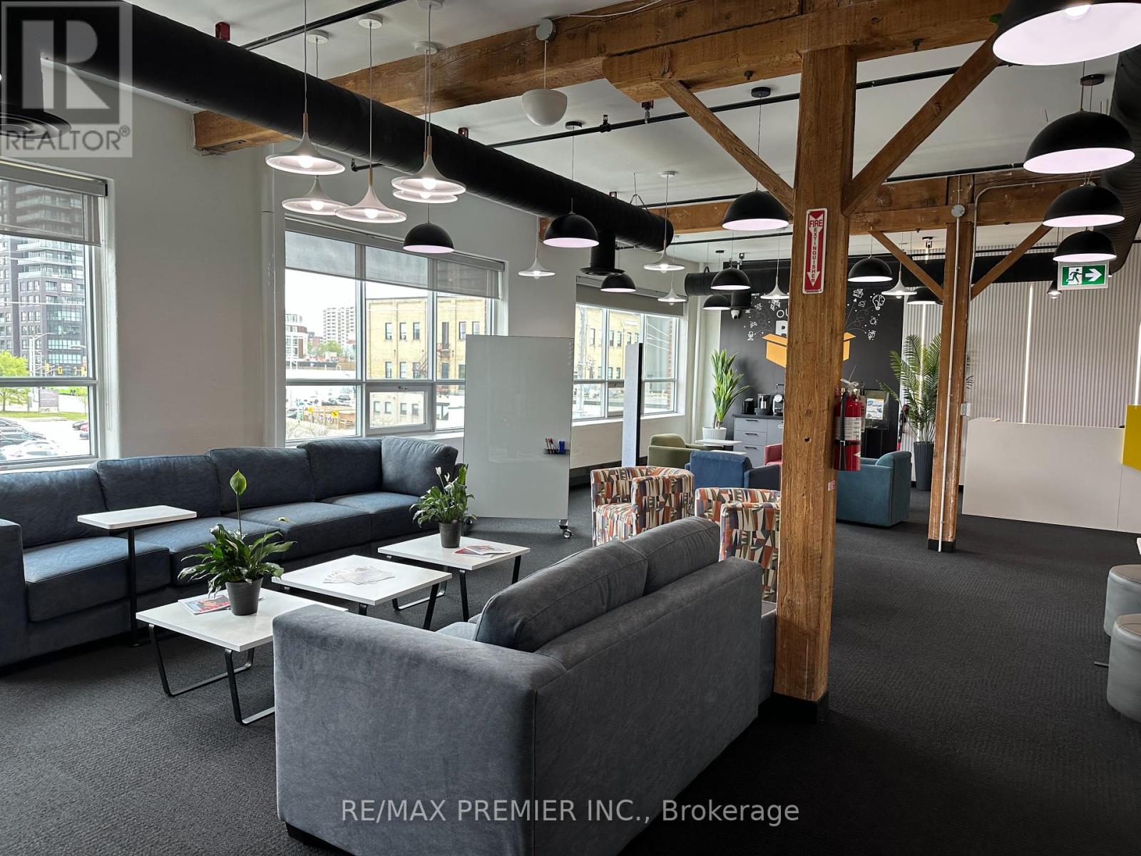 Unknown Address, ,     - Photo 4 - X12375010