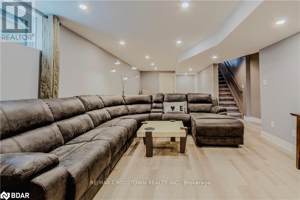 12 Lafayette Street E, Haldimand, Ontario  N0A 1J0 - Photo 26 - X12375082
