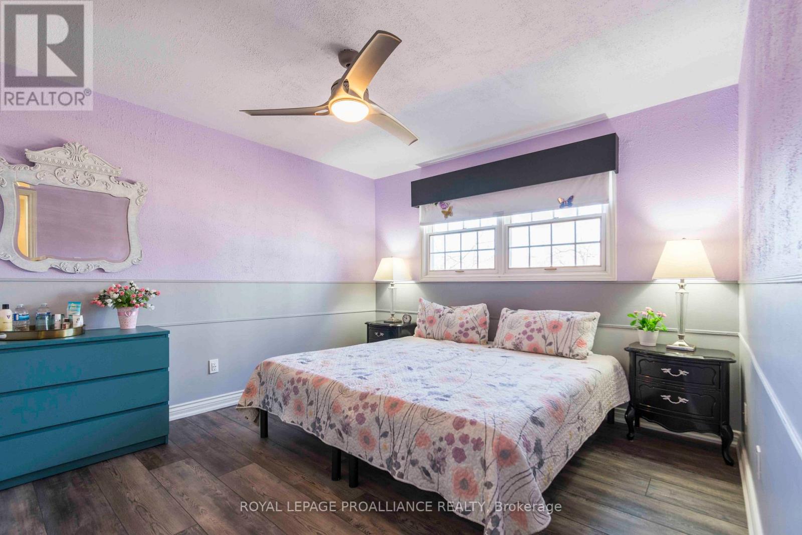 20 Hope Crescent, Belleville (Belleville Ward), Ontario  K8P 4S2 - Photo 37 - X12209173