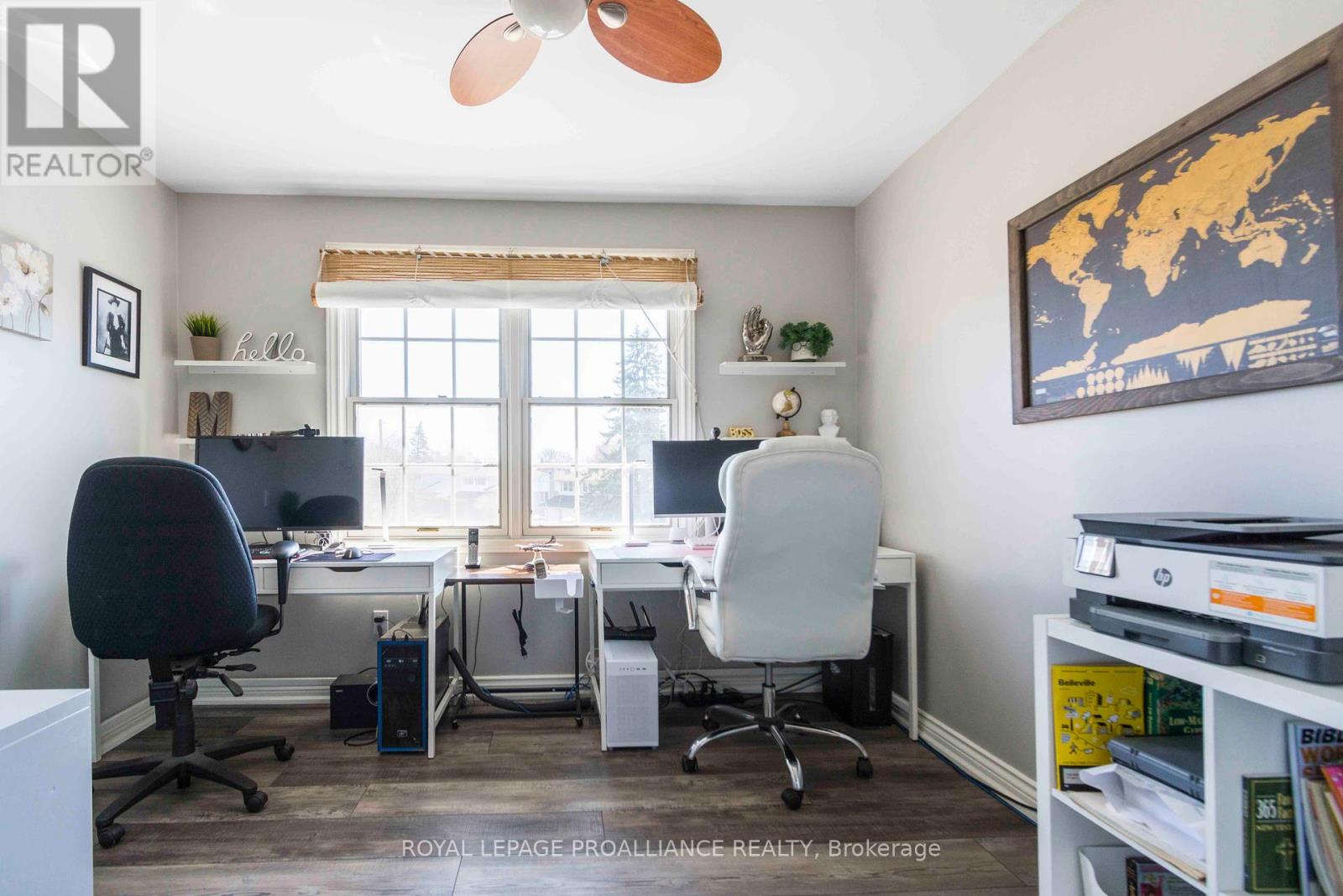 20 Hope Crescent, Belleville (Belleville Ward), Ontario  K8P 4S2 - Photo 38 - X12209173