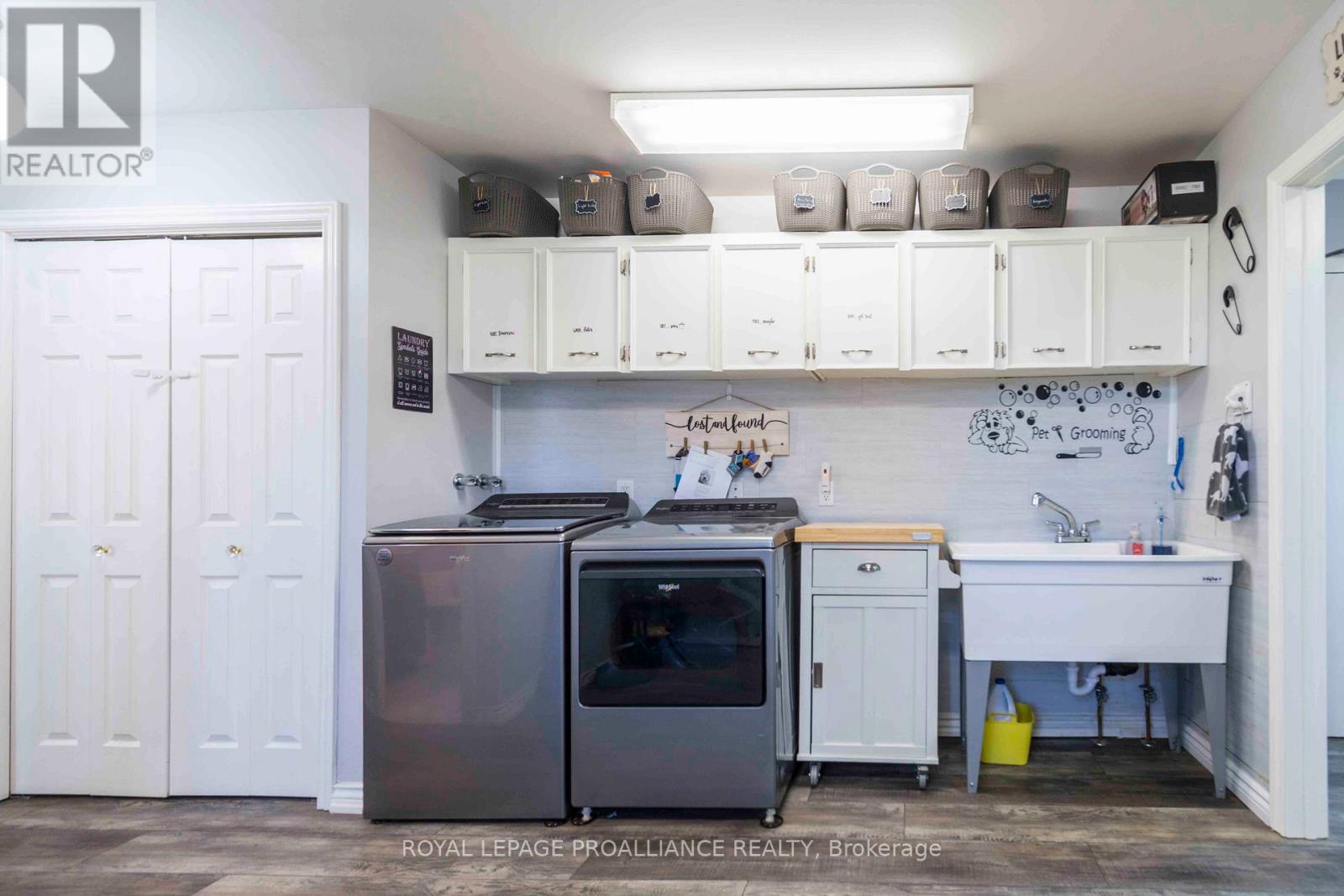 20 Hope Crescent, Belleville (Belleville Ward), Ontario  K8P 4S2 - Photo 30 - X12209173