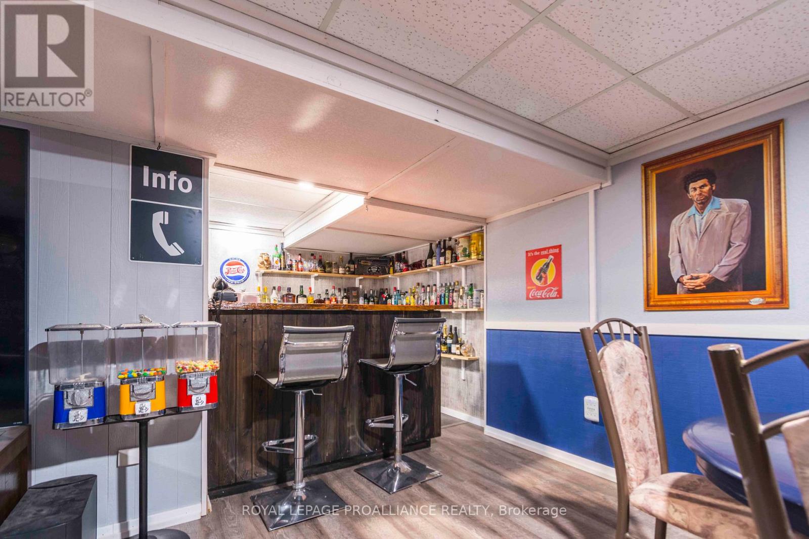 20 Hope Crescent, Belleville (Belleville Ward), Ontario  K8P 4S2 - Photo 44 - X12209173