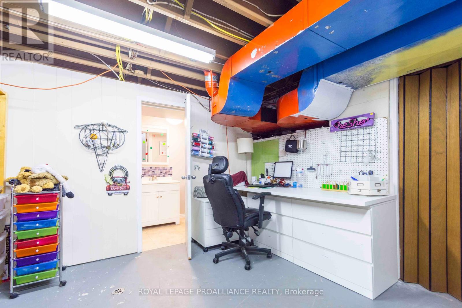 20 Hope Crescent, Belleville (Belleville Ward), Ontario  K8P 4S2 - Photo 48 - X12209173