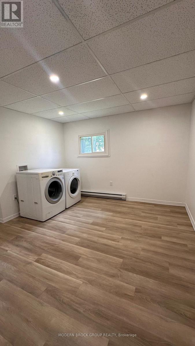 6 Victoria Street, Athens, Ontario  K0E 1B0 - Photo 4 - X12316811