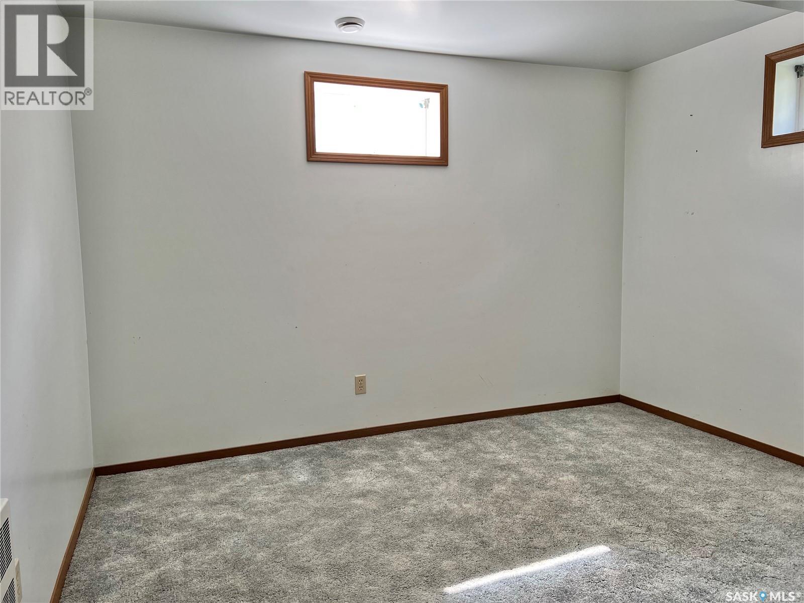 10 Birch Street, Porcupine Plain, Saskatchewan  S0E 1H0 - Photo 37 - SK014649