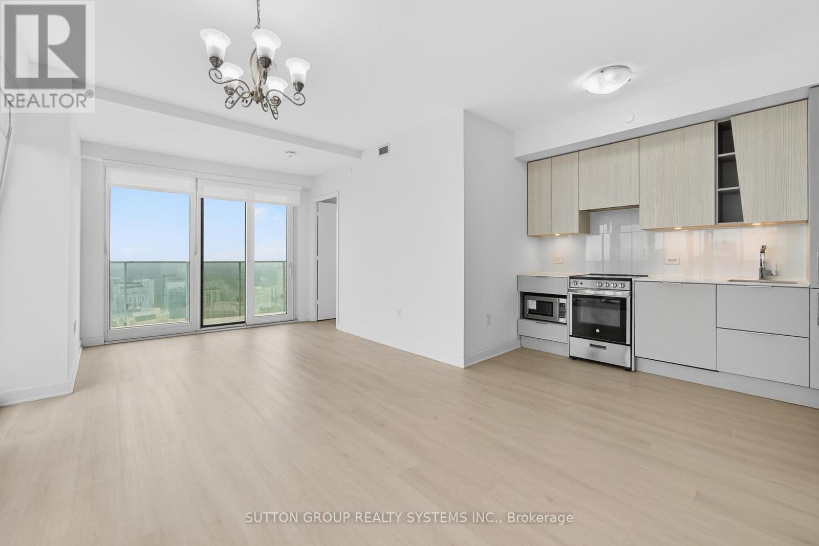 4710 - 3900 Confederation Parkway, Mississauga, Ontario  L5B 0M3 - Photo 21 - W12365209