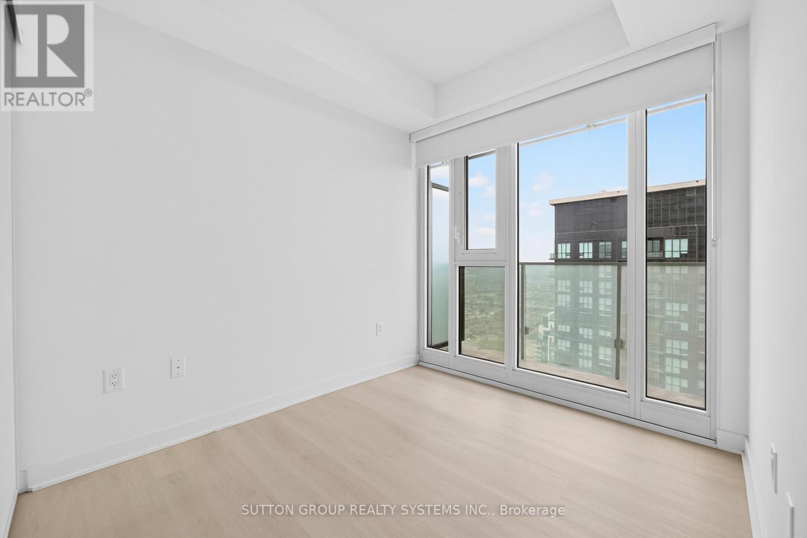 4710 - 3900 Confederation Parkway, Mississauga, Ontario  L5B 0M3 - Photo 31 - W12365209