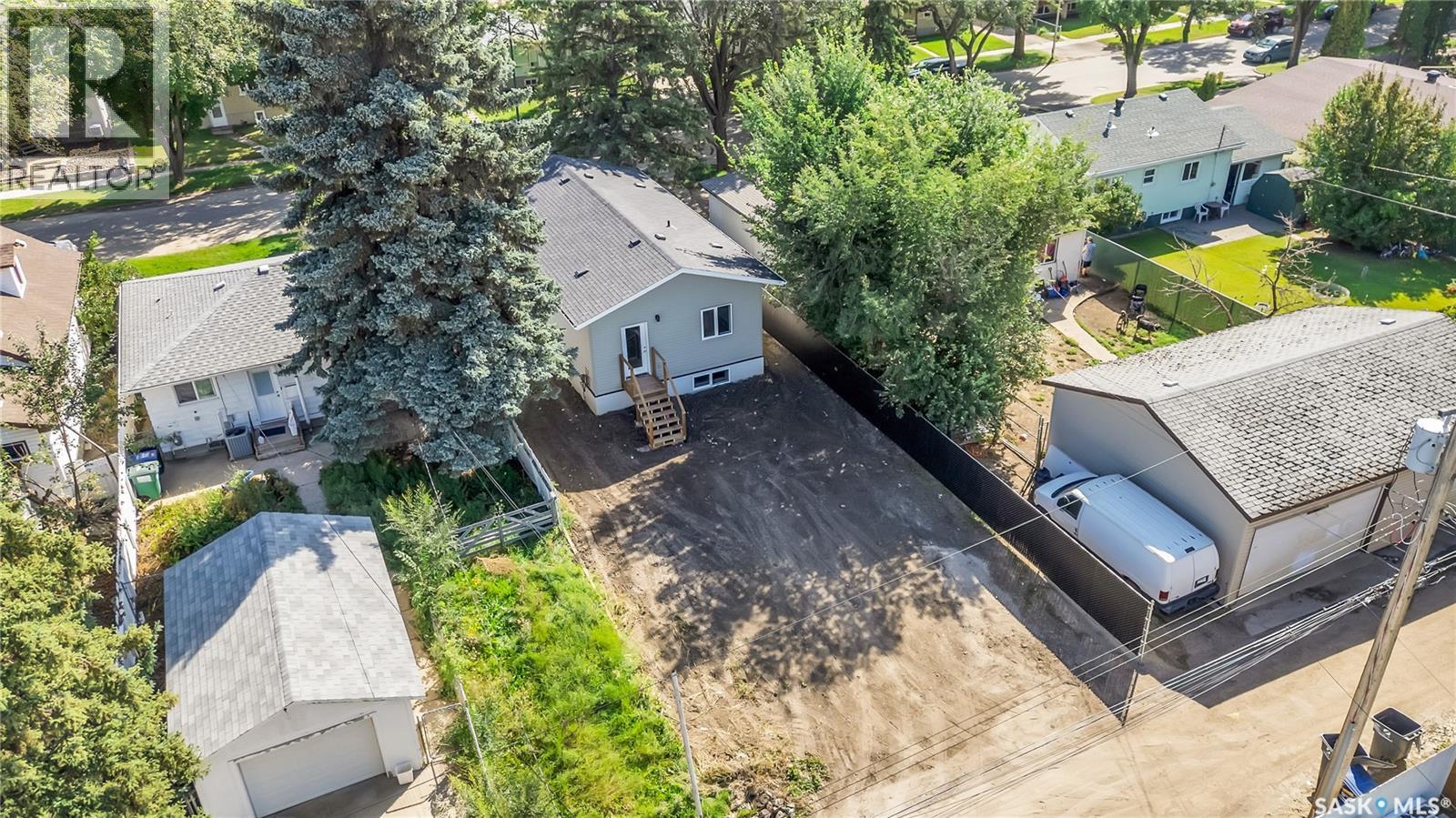 1631 C Avenue N, Saskatoon, Saskatchewan  S7L 1L4 - Photo 27 - SK017194