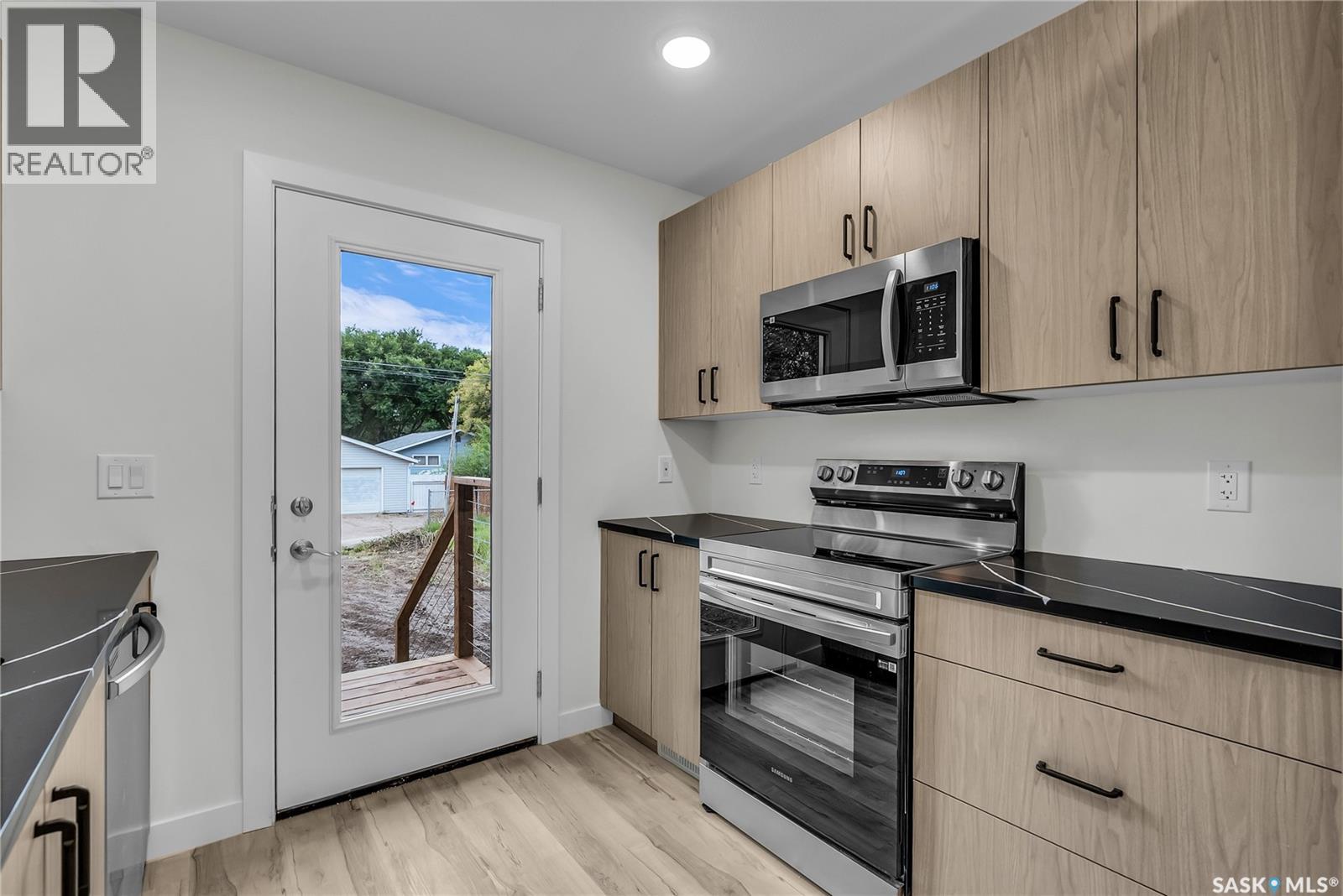 1631 C Avenue N, Saskatoon, Saskatchewan  S7L 1L4 - Photo 9 - SK017194