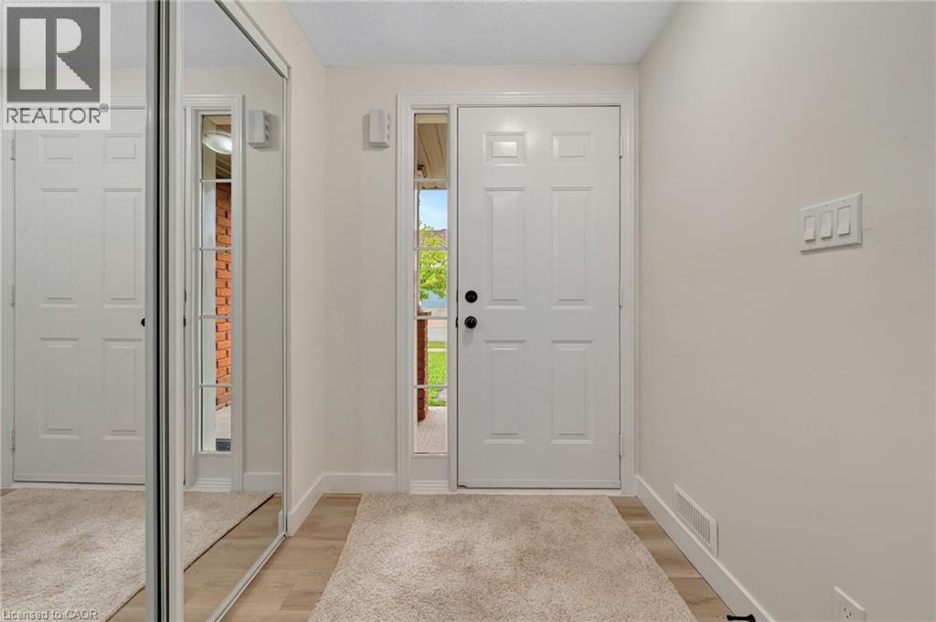 7 Ferncliffe Street, Cambridge, Ontario  N1T 2C8 - Photo 4 - 40765193