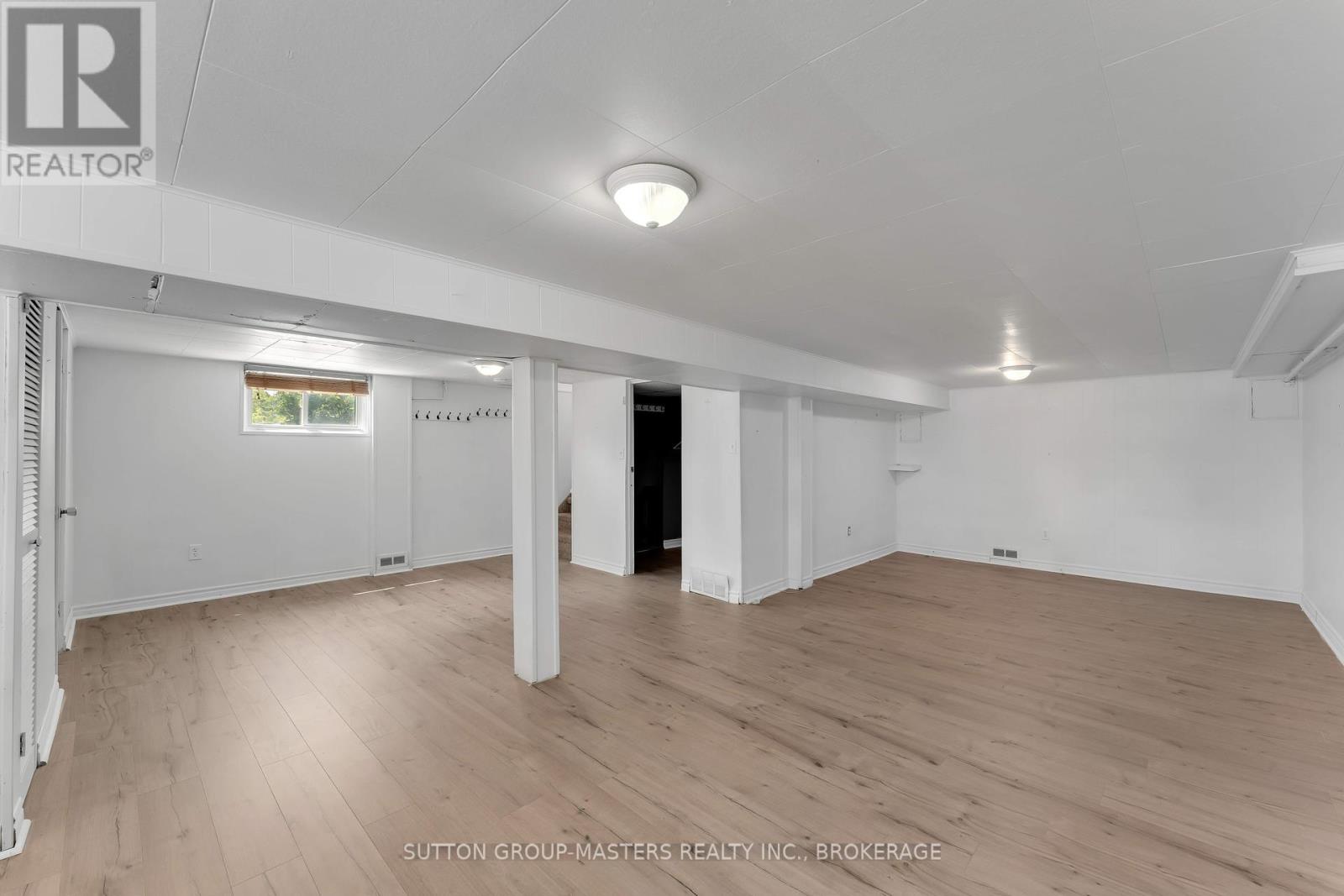40 Crescent Drive, Kingston, Ontario  K7M 4J5 - Photo 22 - X12375223