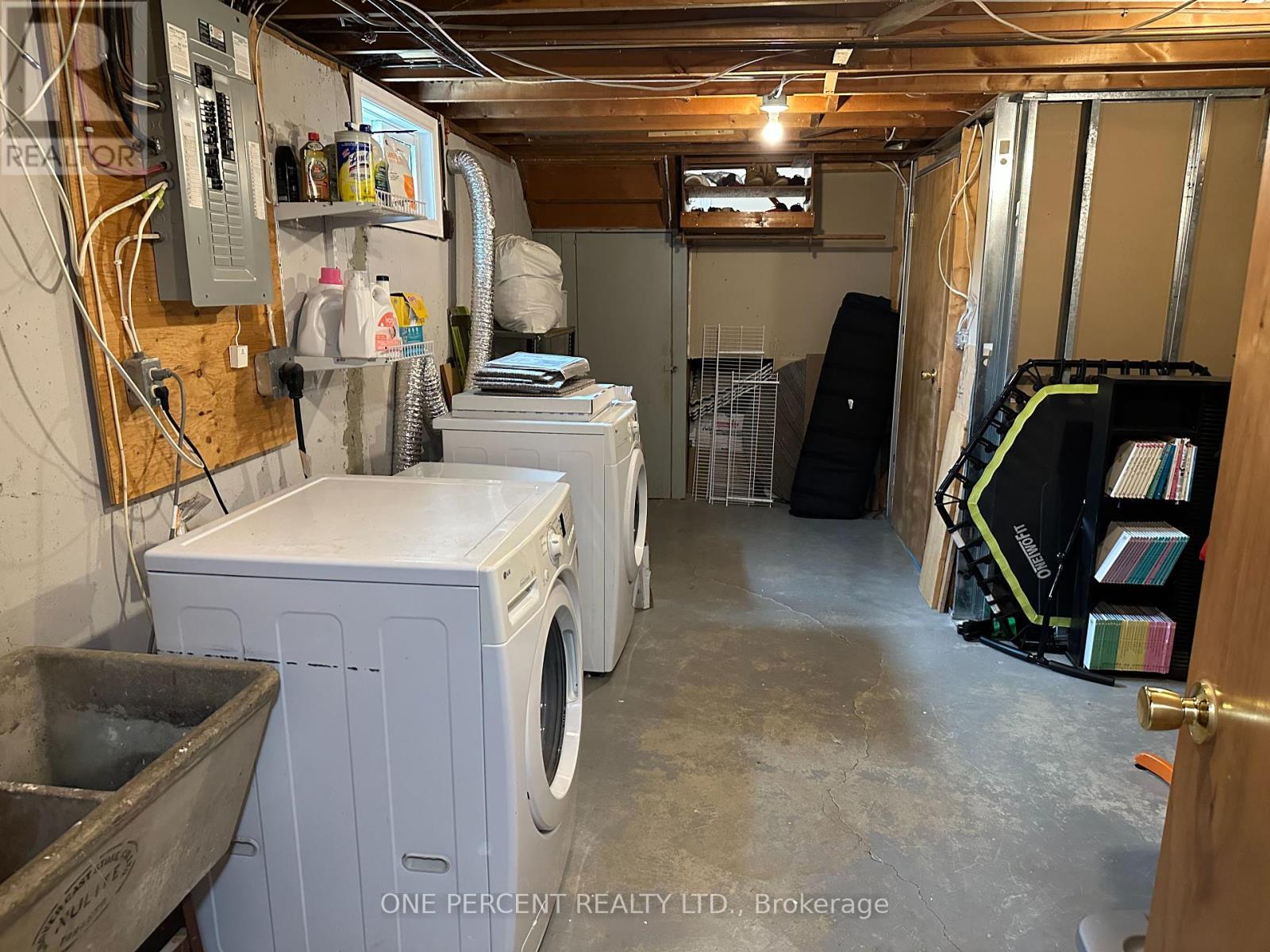 25 Hawkesbury Avenue, London East (East D), Ontario  N5V 2J9 - Photo 24 - X12282115