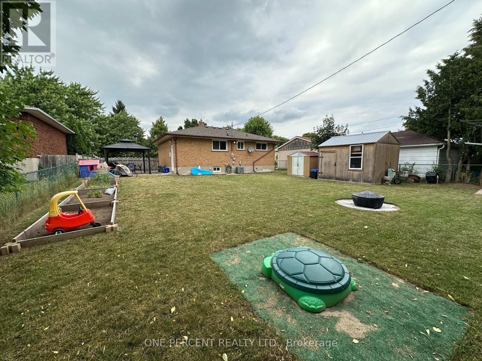 25 Hawkesbury Avenue, London East (East D), Ontario  N5V 2J9 - Photo 26 - X12282115
