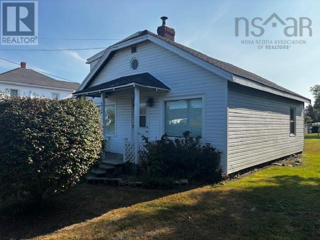 672 Highway 1, Hebron, Nova Scotia  B5A 5A3 - Photo 2 - 202522117