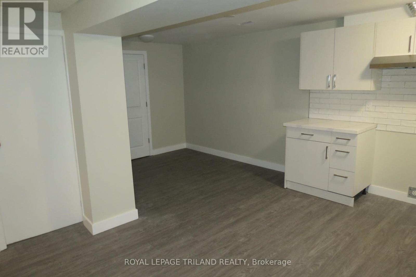 Lower - 76 Ardsley Road, London North, Ontario  N6G 3W4 - Photo 8 - X12375217