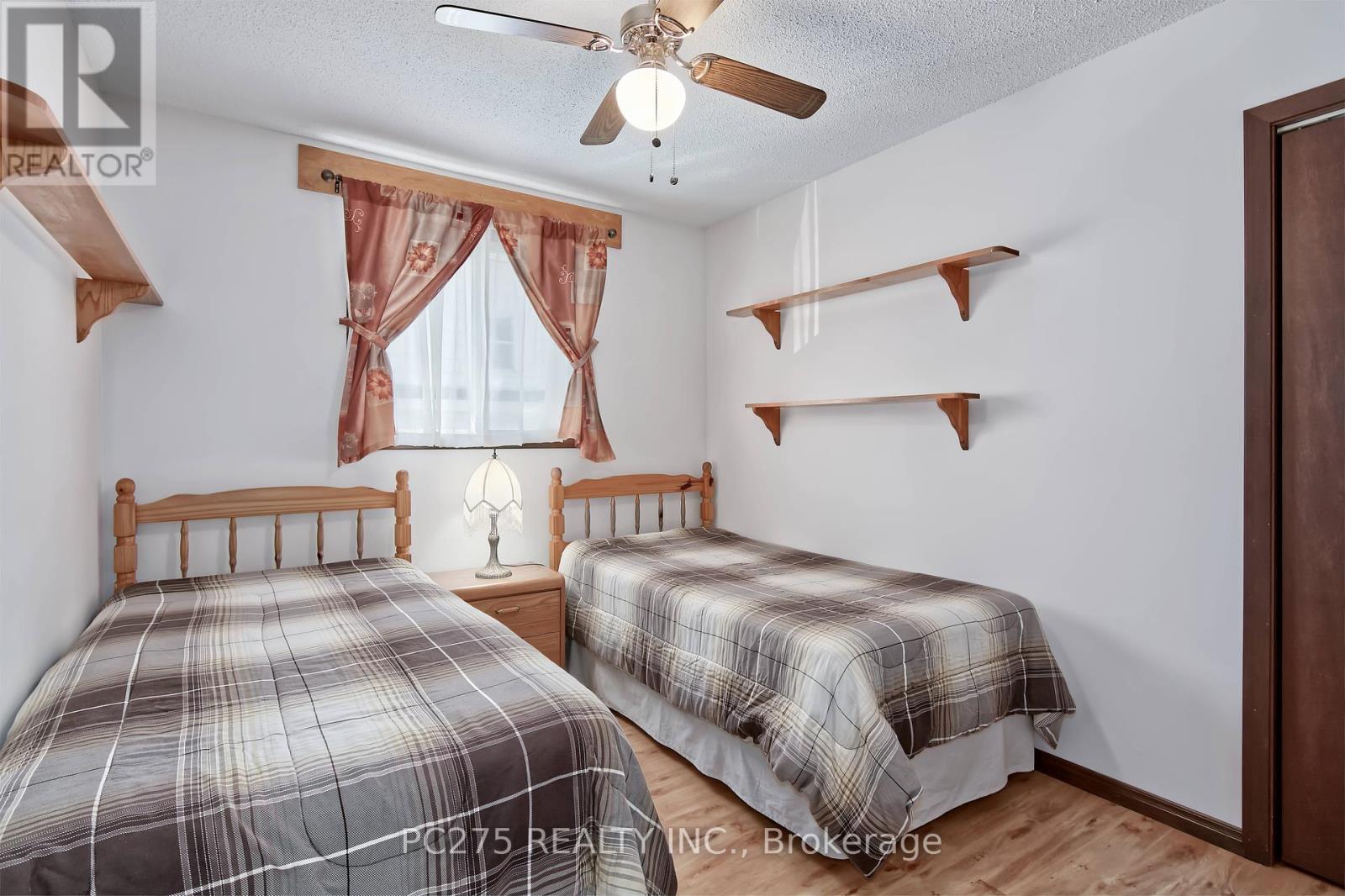 351 Mitton Street N, Sarnia, Ontario  N7T 6J6 - Photo 14 - X12375260