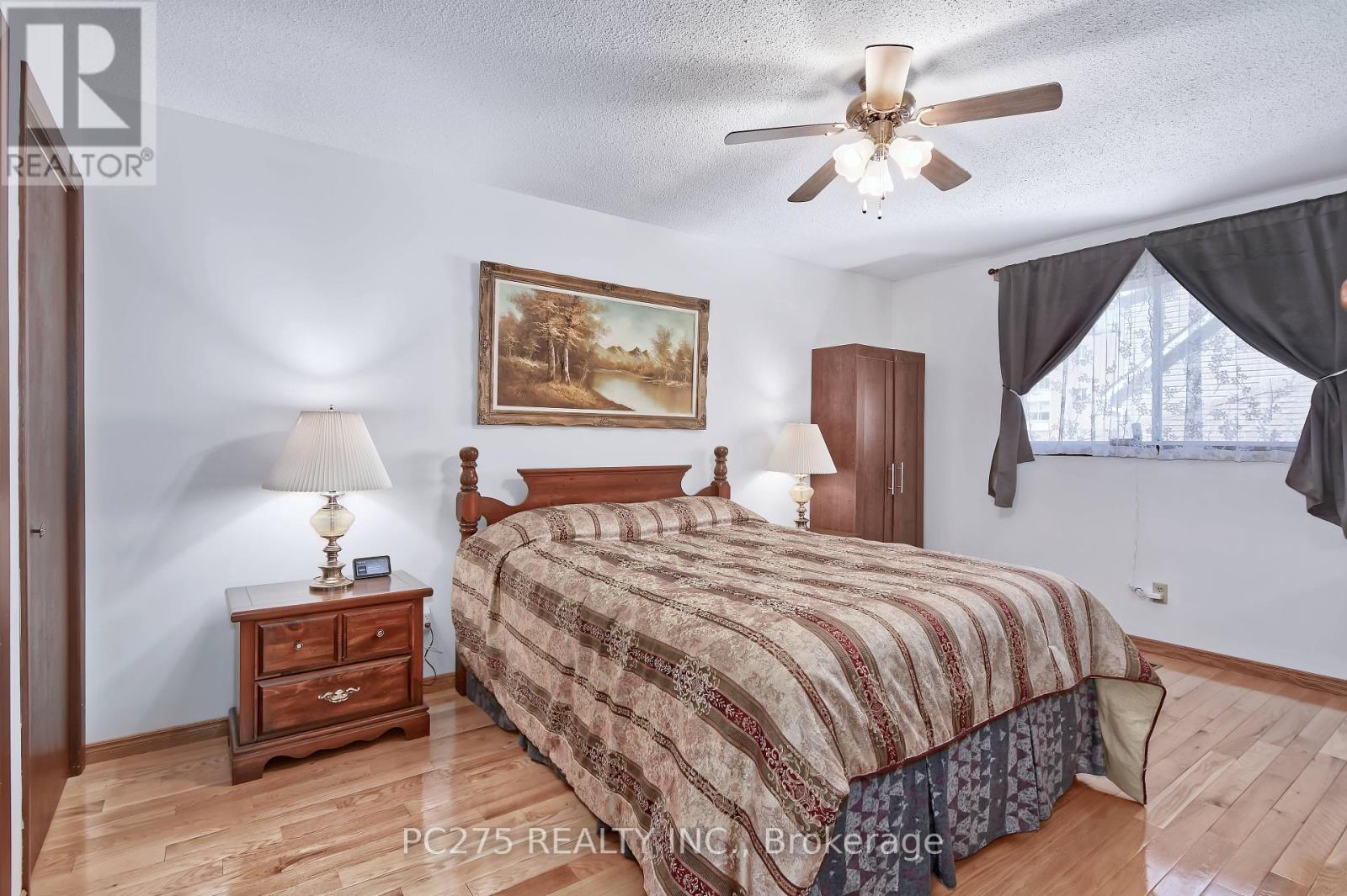 351 Mitton Street N, Sarnia, Ontario  N7T 6J6 - Photo 18 - X12375260