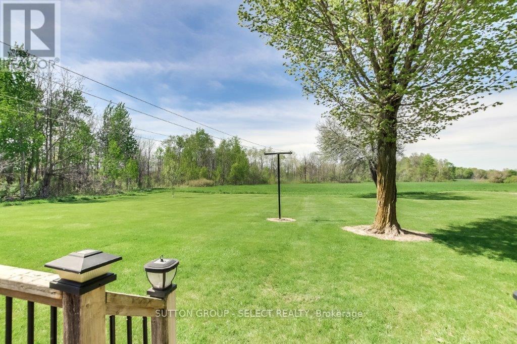 17750 Wyton Drive, Thames Centre, Ontario  N0M 2P0 - Photo 15 - X12375284