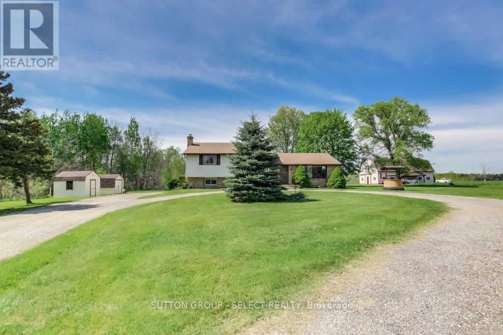 17750 Wyton Drive, Thames Centre, Ontario  N0M 2P0 - Photo 3 - X12375284