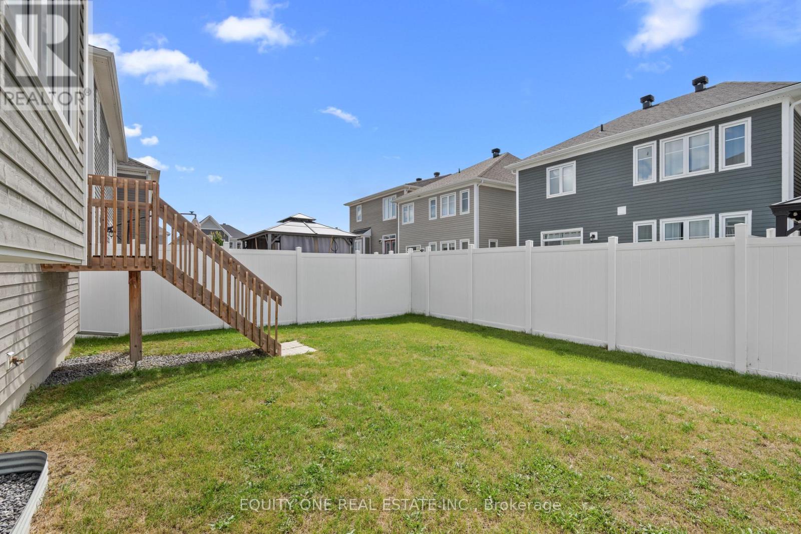 215 Meynell Road, Ottawa, Ontario  K0A 2Z0 - Photo 36 - X12375319