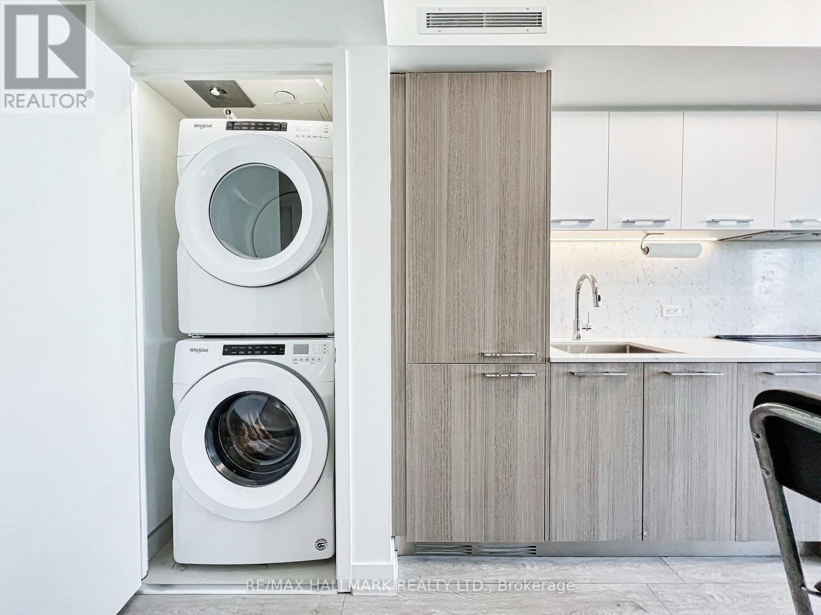 721 - 30 Baseball Place, Toronto, Ontario  M4M 0E8 - Photo 12 - E12375192