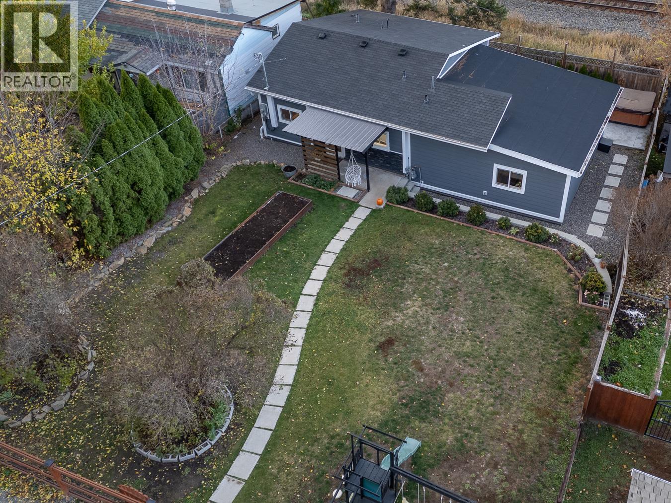 4349 Yellowhead Highway, kamloops, British Columbia