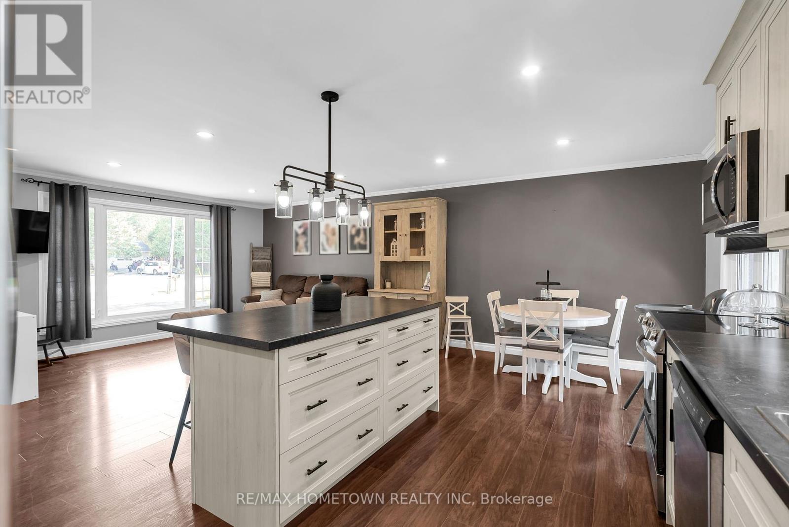 4736 County Road 18 Road, Augusta, Ontario  K0E 1T0 - Photo 14 - X12375240