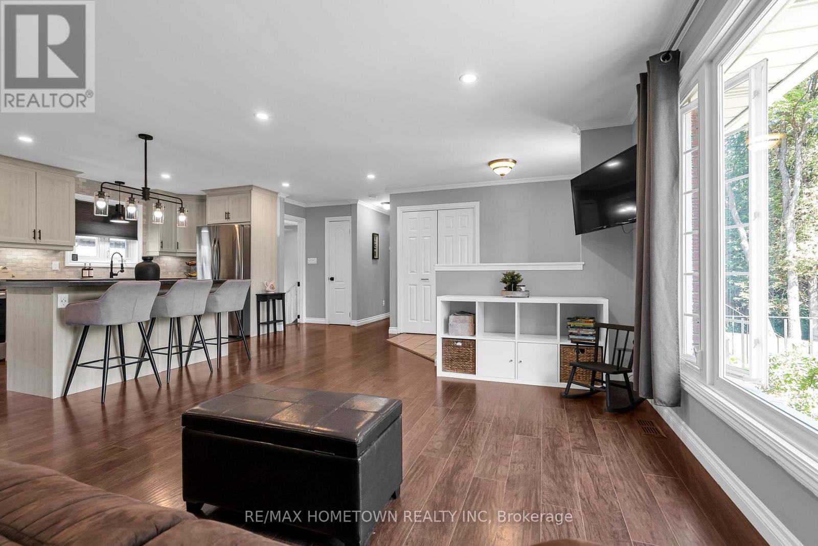 4736 County Road 18 Road, Augusta, Ontario  K0E 1T0 - Photo 9 - X12375240