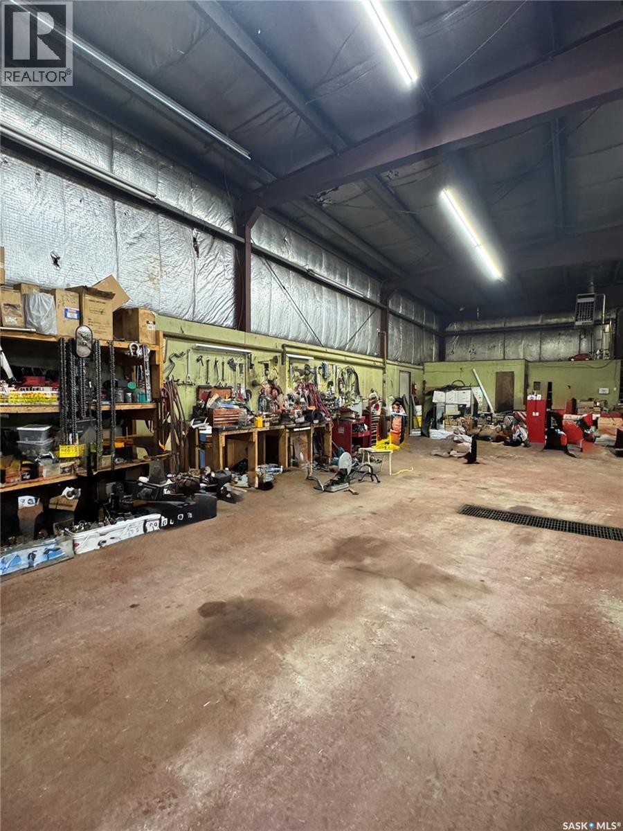 1124 Industrial Drive, Hudson Bay, Saskatchewan  S0E 0Y0 - Photo 17 - SK012478
