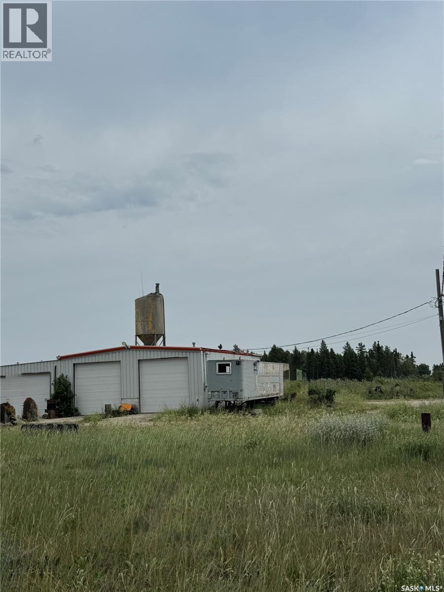 1124 Industrial Drive, Hudson Bay, Saskatchewan  S0E 0Y0 - Photo 2 - SK012478