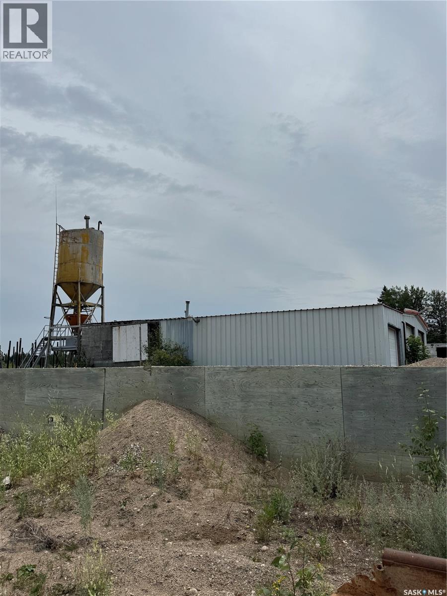 1124 Industrial Drive, Hudson Bay, Saskatchewan  S0E 0Y0 - Photo 33 - SK012478