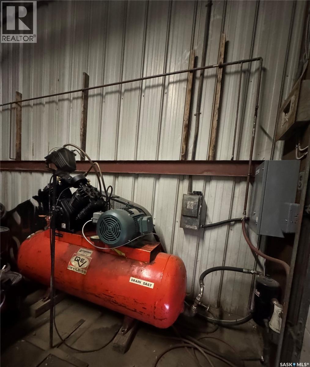 1124 Industrial Drive, Hudson Bay, Saskatchewan  S0E 0Y0 - Photo 16 - SK012478