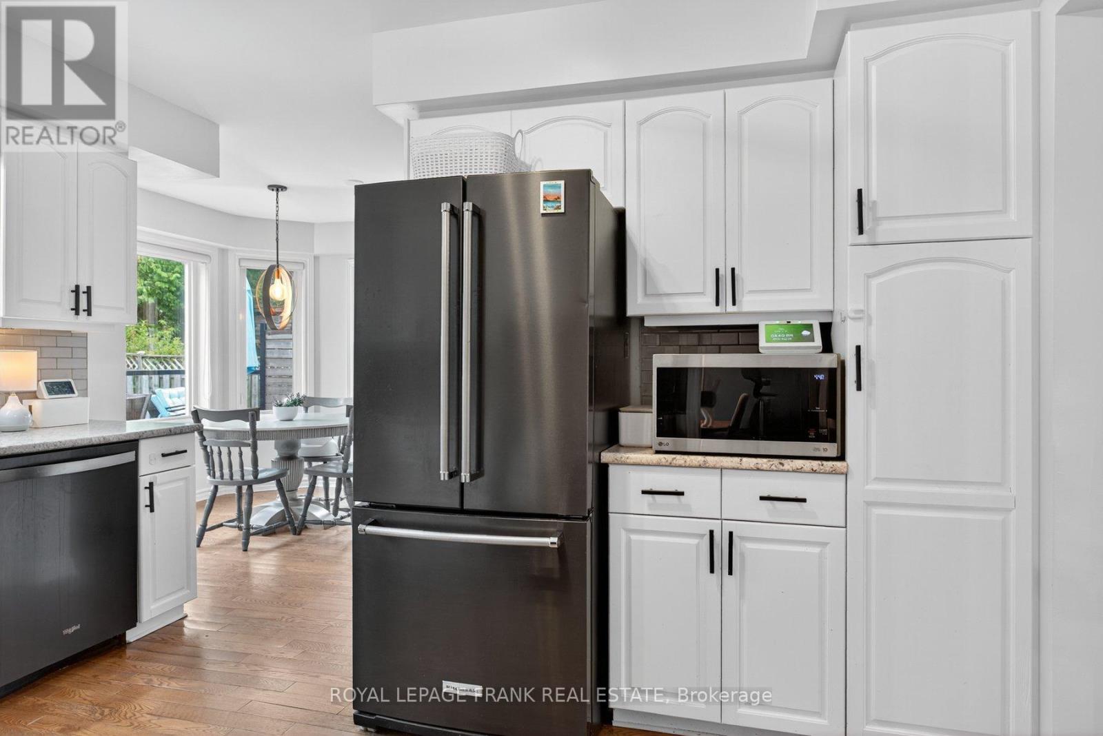 1805 Parkwood Circle, Peterborough, Ontario  K9J 8C3 - Photo 12 - X12375360