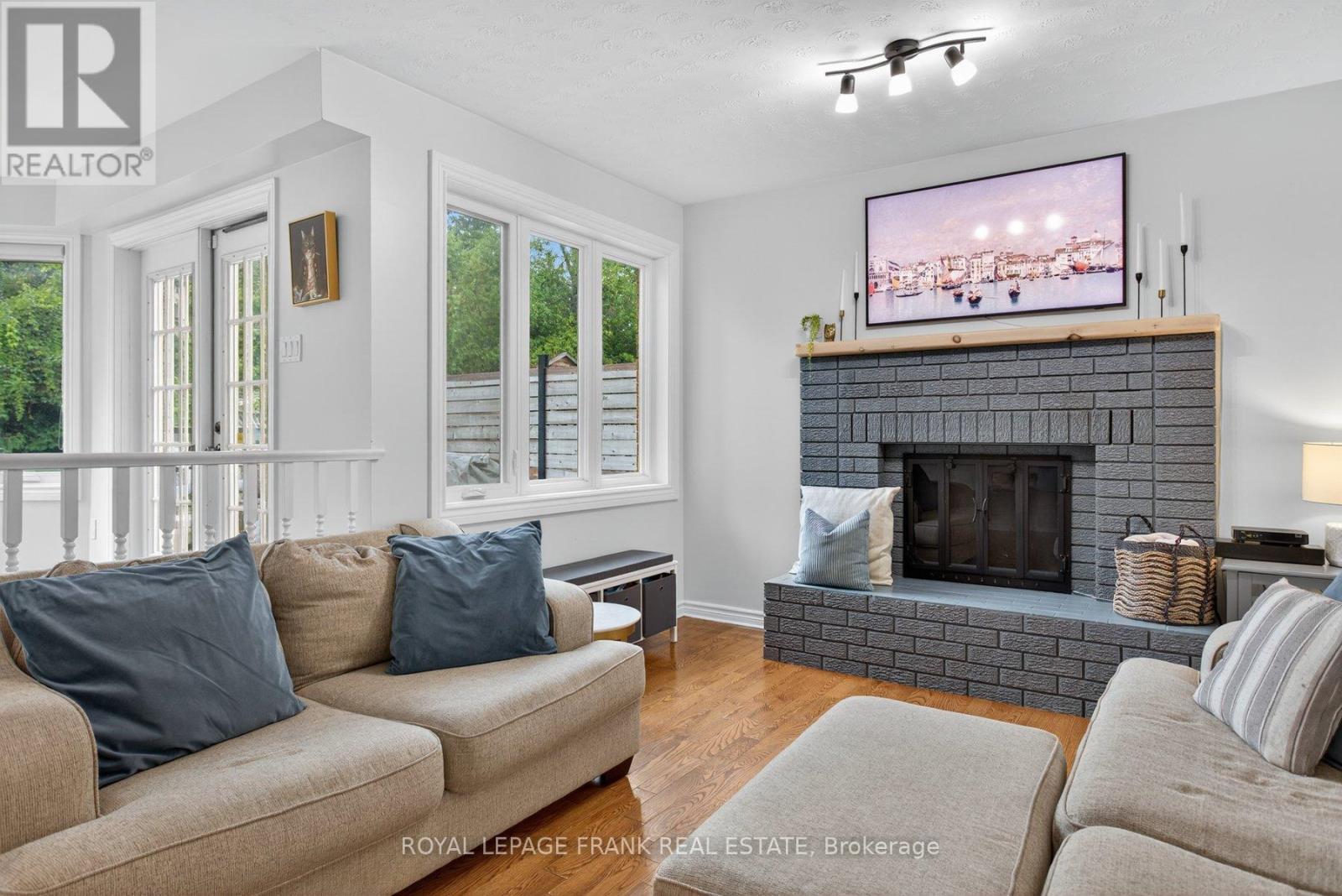 1805 Parkwood Circle, Peterborough, Ontario  K9J 8C3 - Photo 17 - X12375360