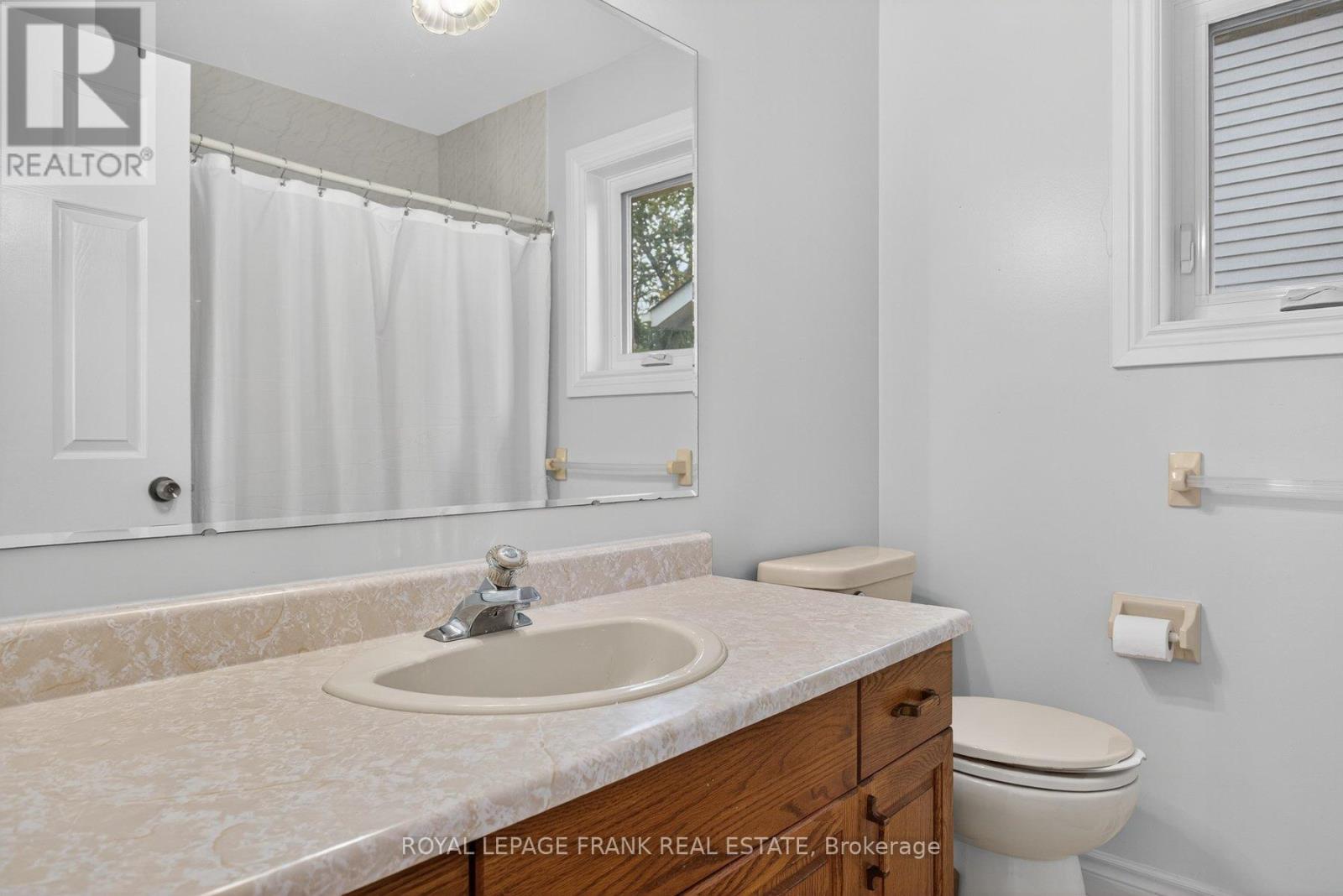 1805 Parkwood Circle, Peterborough, Ontario  K9J 8C3 - Photo 33 - X12375360