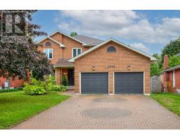 1805 Parkwood Circle, Peterborough (Monaghan Ward 2), Ca