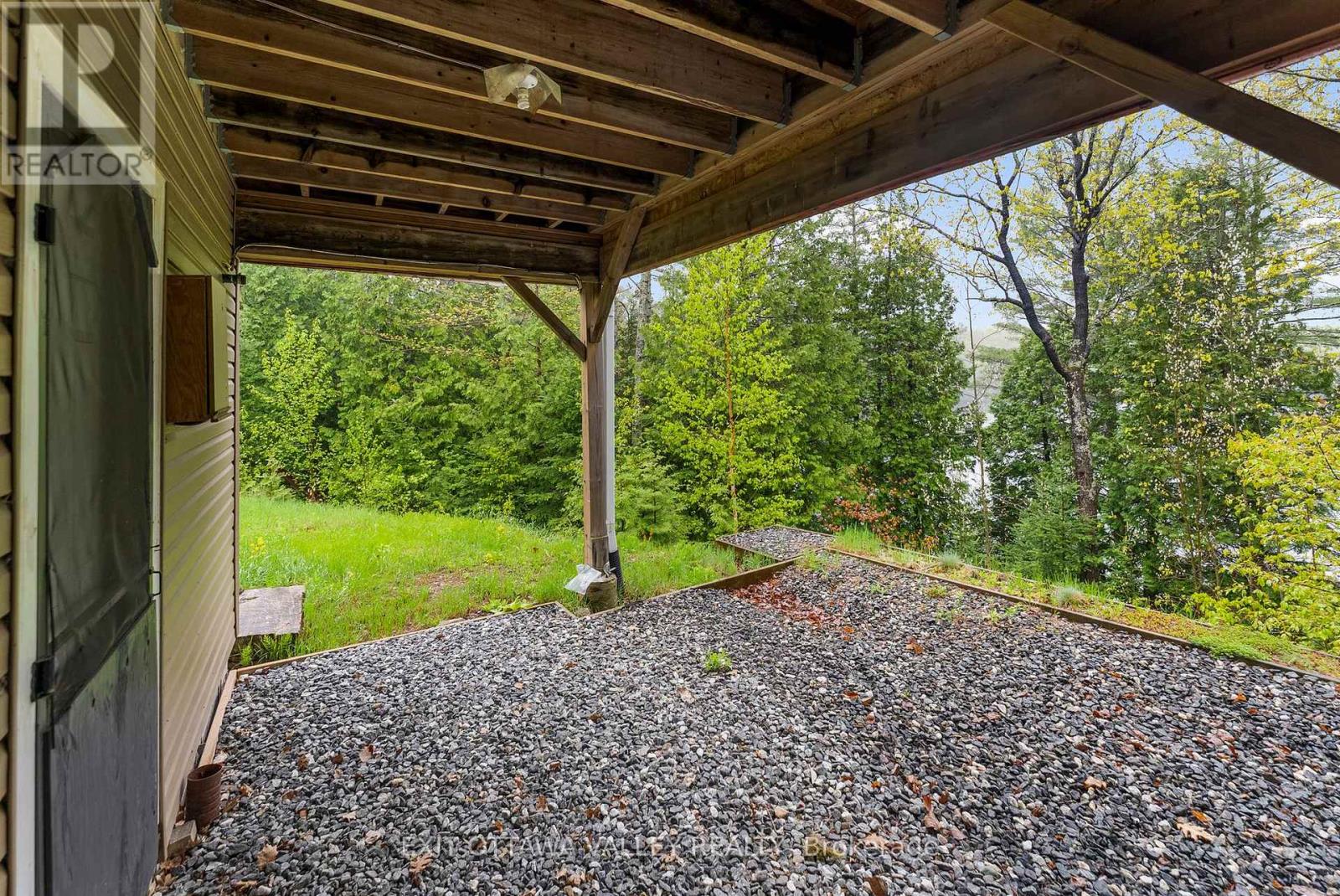 28084 Highway 41, Greater Madawaska, Ontario  K0J 1N0 - Photo 25 - X12375288
