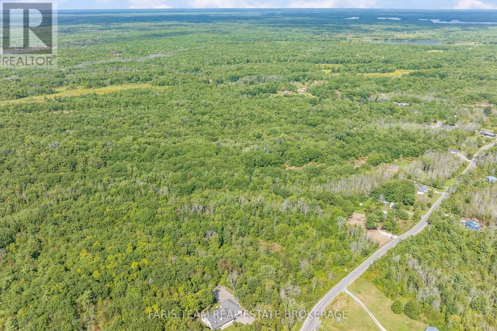 88 Musky Bay Road, Georgian Bay, Ontario  L0K 1S0 - Photo 10 - X12375110