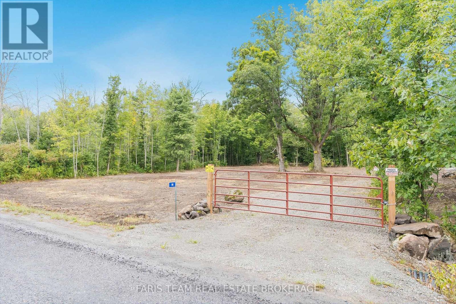 88 Musky Bay Road, Georgian Bay, Ontario  L0K 1S0 - Photo 3 - X12375110