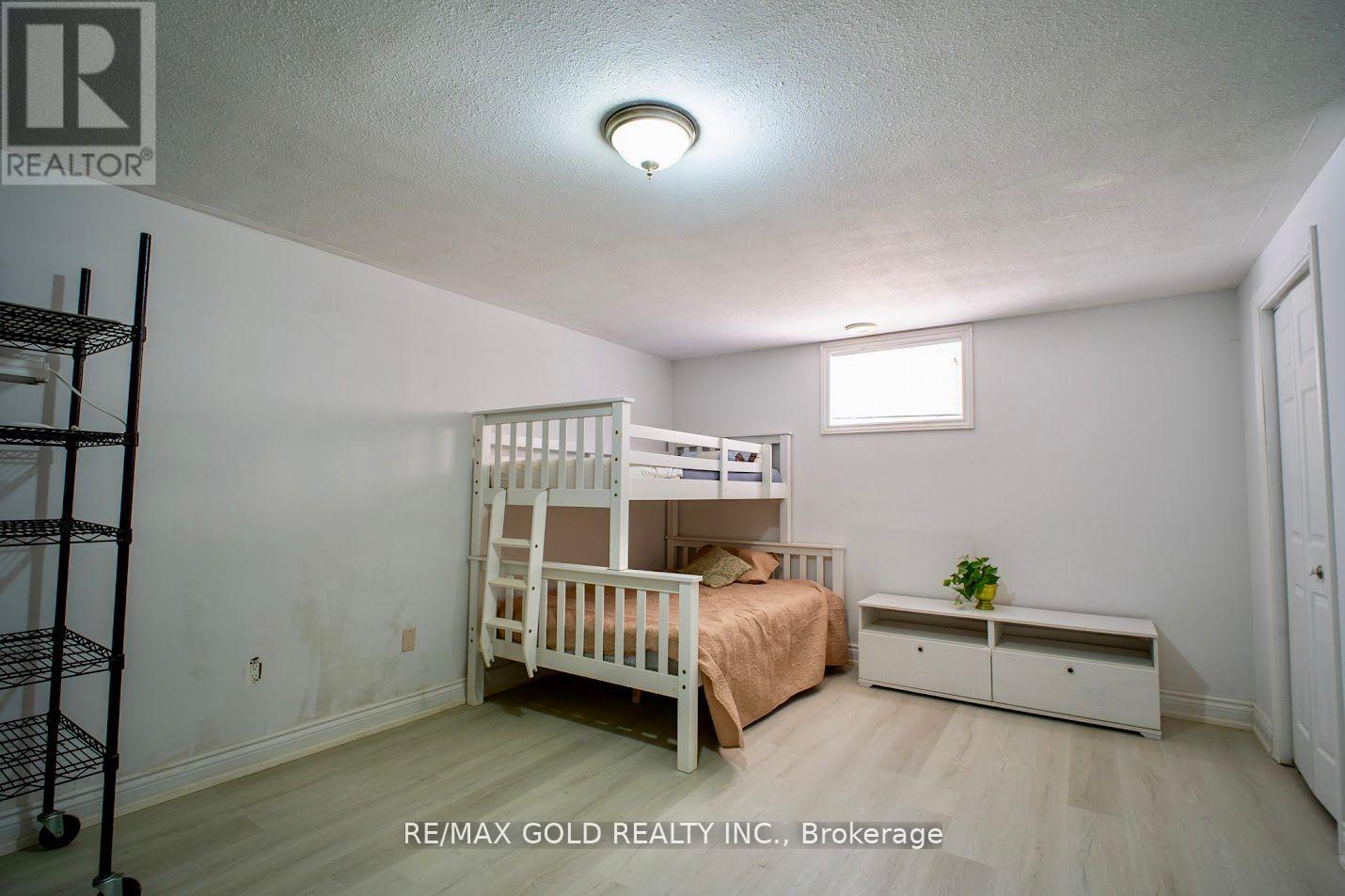 8905 Mcgarry Drive, Niagara Falls, Ontario  L2H 3P1 - Photo 29 - X12375122