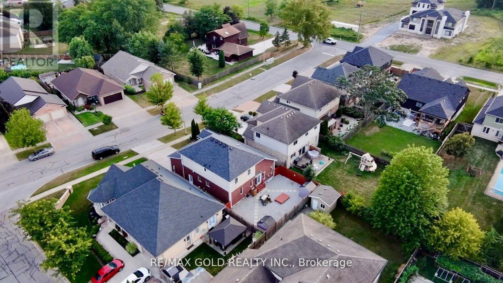 8905 Mcgarry Drive, Niagara Falls, Ontario  L2H 3P1 - Photo 35 - X12375122