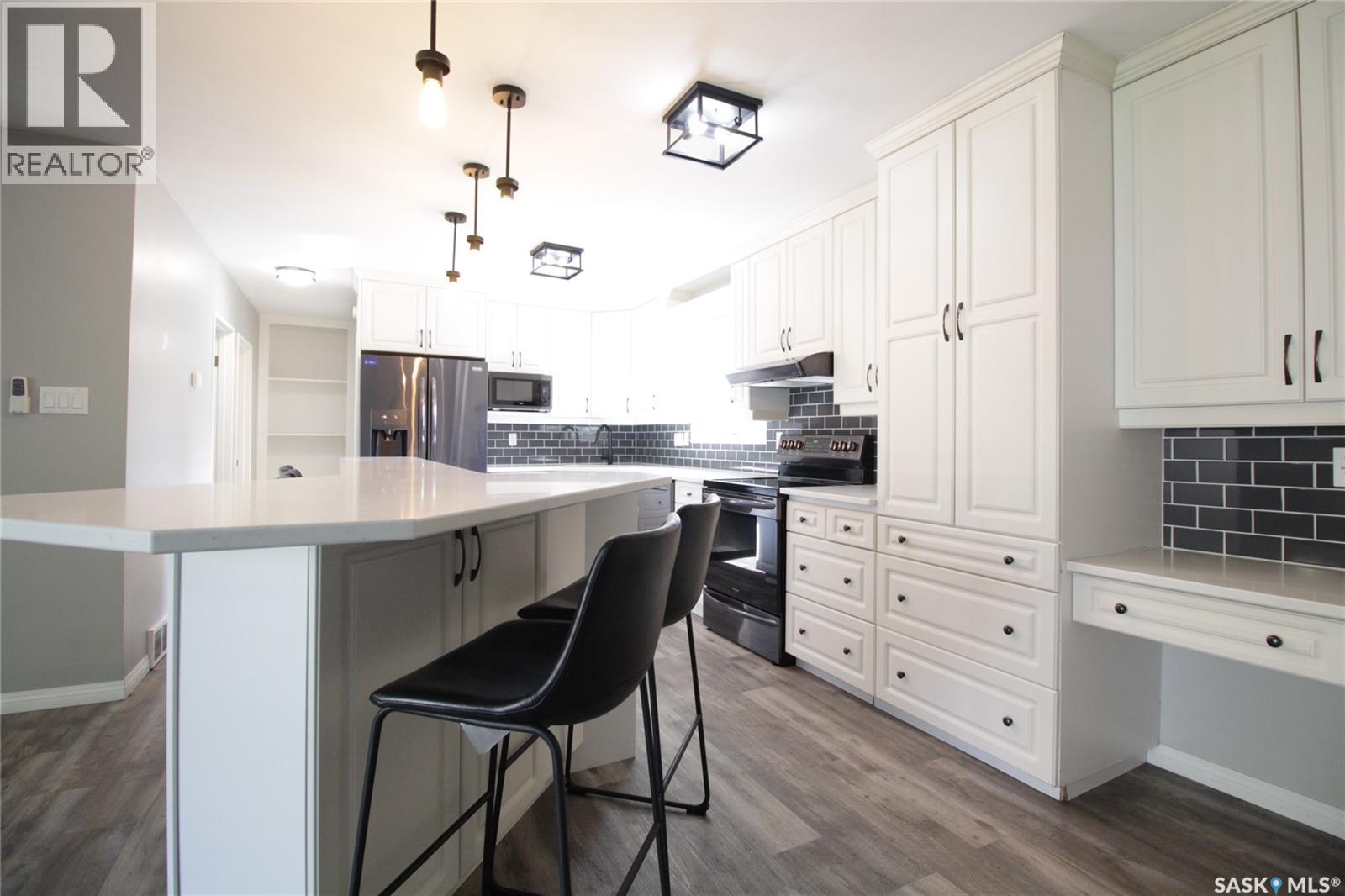 813 Moose Street, Moosomin, Saskatchewan  S0G 3N0 - Photo 6 - SK017145