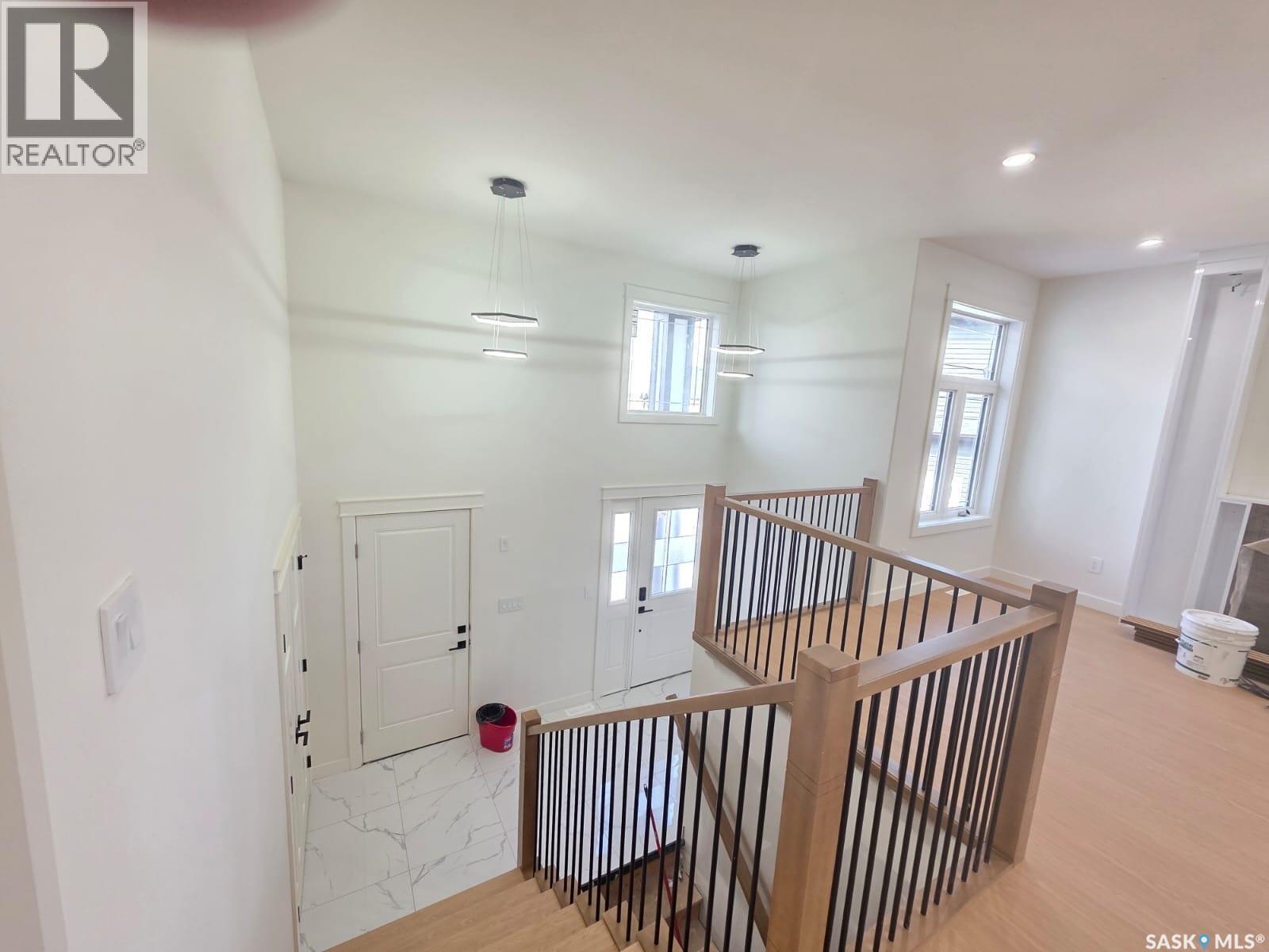 738 Bentley Manor, Saskatoon, Saskatchewan  S7L 7N2 - Photo 5 - SK017196