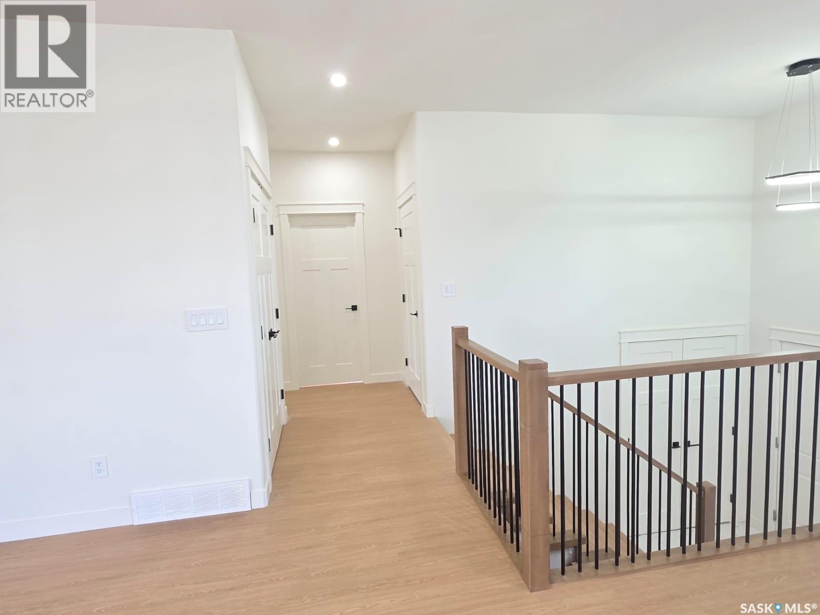 738 Bentley Manor, Saskatoon, Saskatchewan  S7L 7N2 - Photo 8 - SK017196