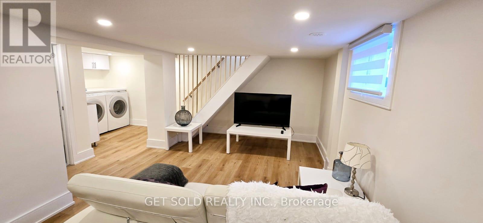 Property at 74 ST HUBERT AVENUE image 5