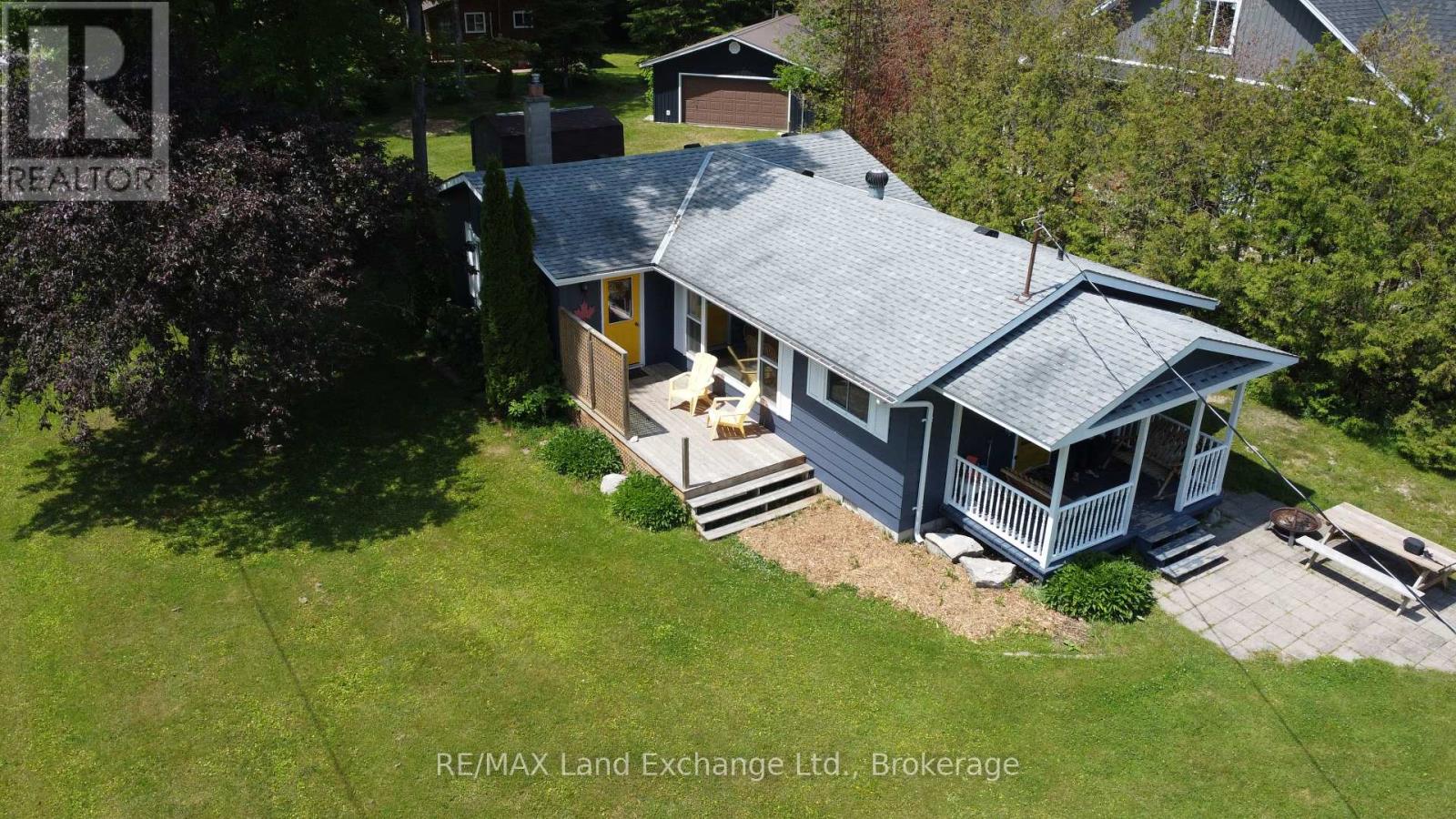 401 Oki Court, Huron-Kinloss, Ontario  N2Z 2X3 - Photo 35 - X12220802