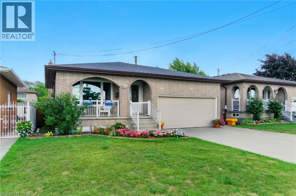 226 Carson Drive, Hamilton, Ontario  L8T 4W2 - Photo 4 - 40765386