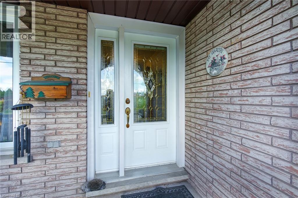 226 Carson Drive, Hamilton, Ontario  L8T 4W2 - Photo 6 - 40765386