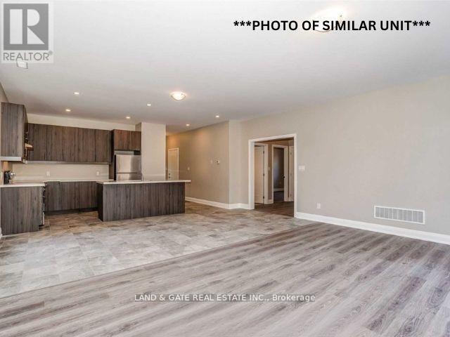 64 Lambs Lane, Clarington, Ontario  L1C 3G5 - Photo 3 - E12375391